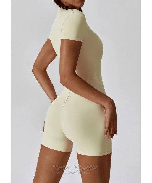 Гладкий комбінізон Shorts Body Crop T-shirt model 36